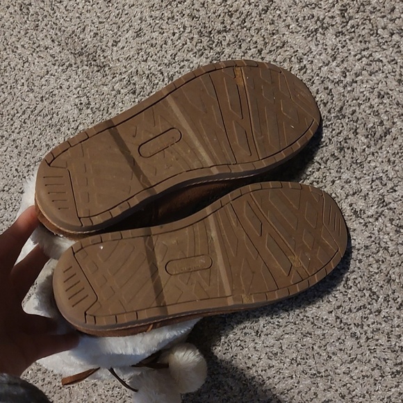 Makalu Girl Fur Boots - Picture 7 of 7